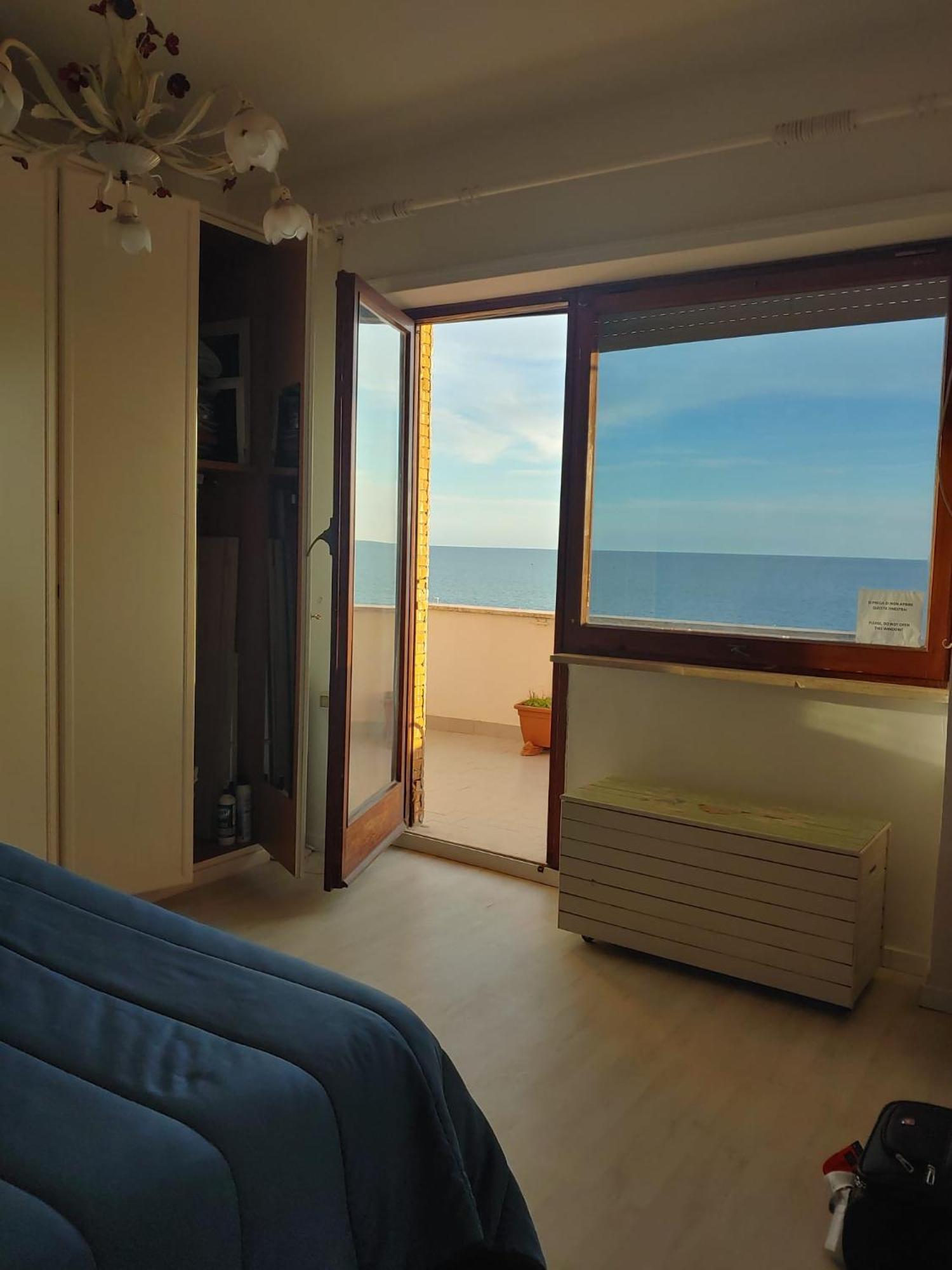 Апартаменты Ostia Attico Fronte Mare Экстерьер фото