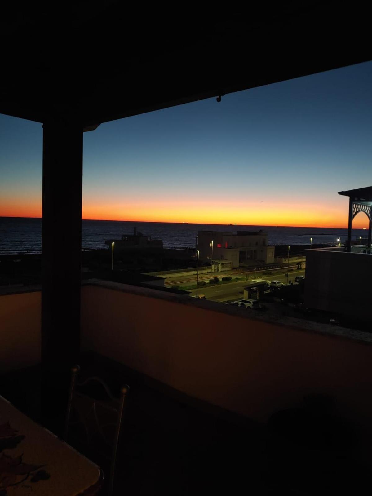 Апартаменты Ostia Attico Fronte Mare Экстерьер фото